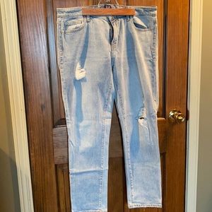 Gap Light Wash Skinny Jeans